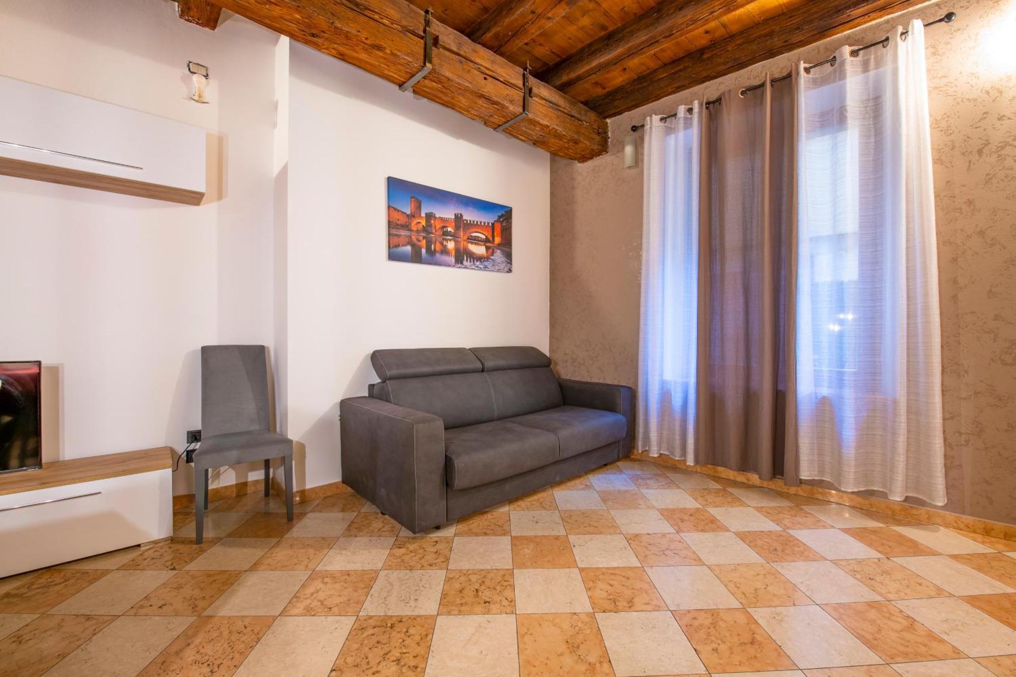 Palace Mazzini Gasthof *